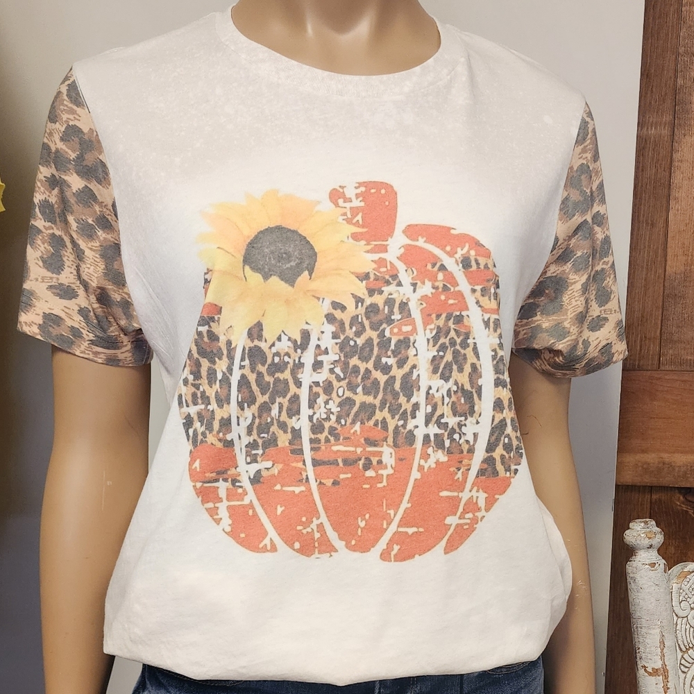 New Bella Canvas Pumpkin Bleached Tee